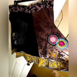 Desigual embroidered skirt